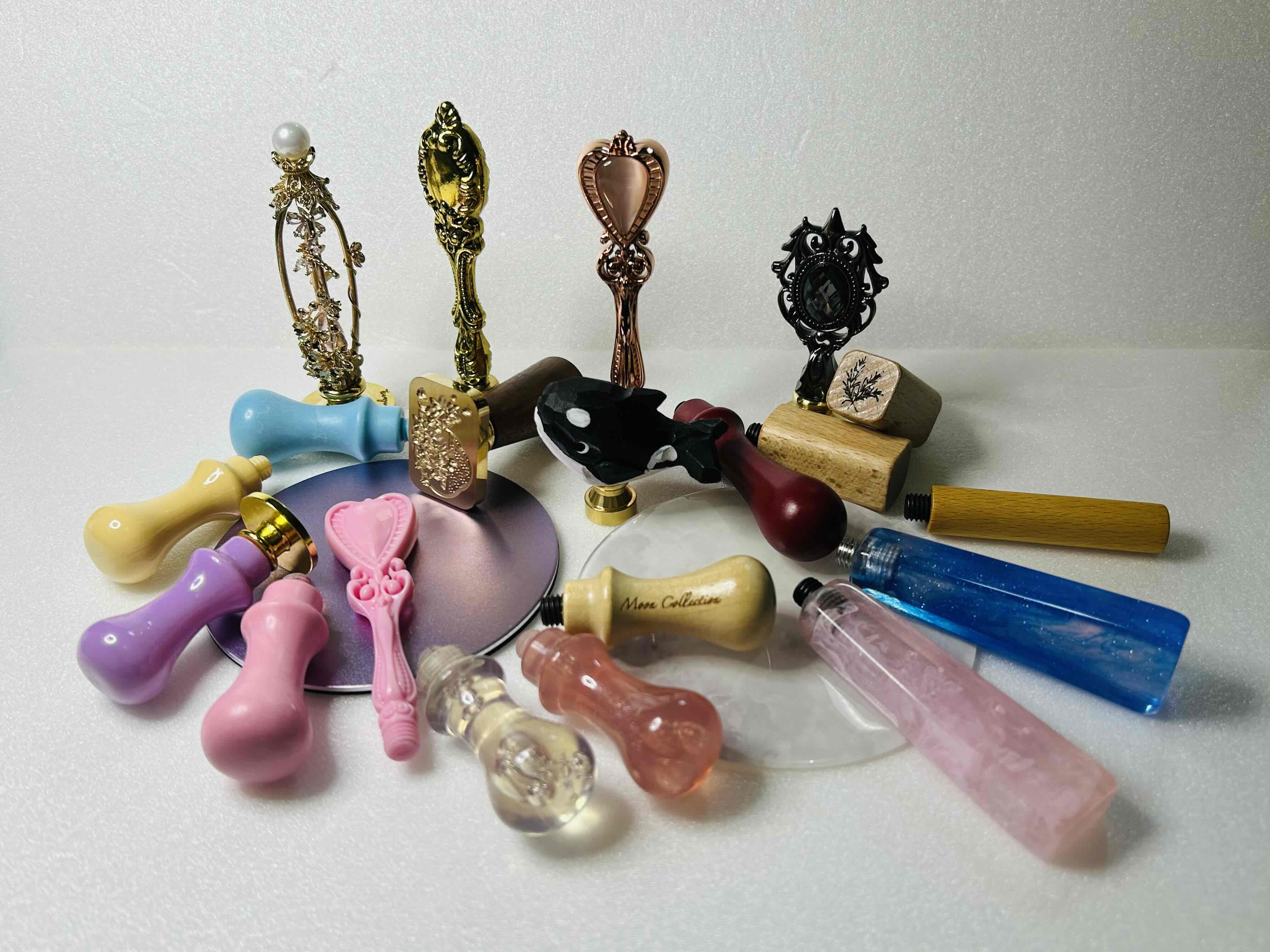 さまざまなハンドルの写真